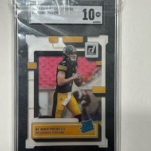 2022 Clearly Donruss SGC 10 Kenny Pickett Graded Rookie Card Pittsburgh Steelers